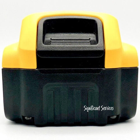 (4) New DeWALT DCB205 20V 20 Volt MAX Lithium Ion 5.0 Ah XR Li-Ion Battery Packs