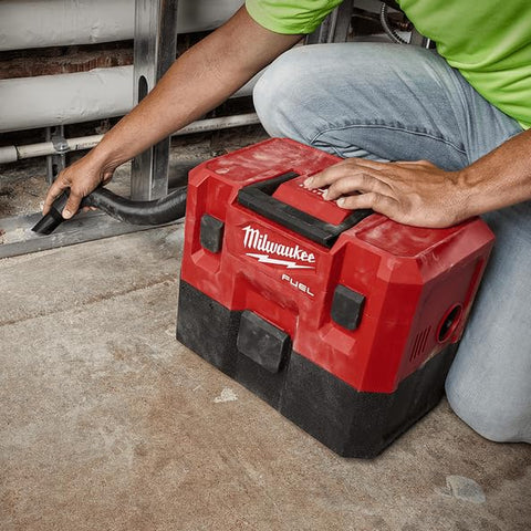 Milwaukee 0960-20 M12 FUEL Brushless Lithium-Ion Cordless 1.6 gal. Wet/Dry Vacuum (Tool-Only)