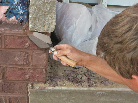 MARSHALLTOWN PTSG73 QLT Pointing Trowel, 7 x 3 Cement and Mortar Finishing tool, Soft Grip