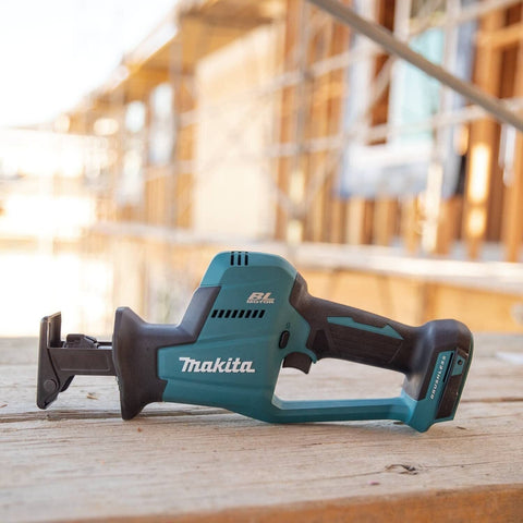 Makita XRJ08Z 18V LXT Li-Ion Brushless Cordless Compact One-Handed...