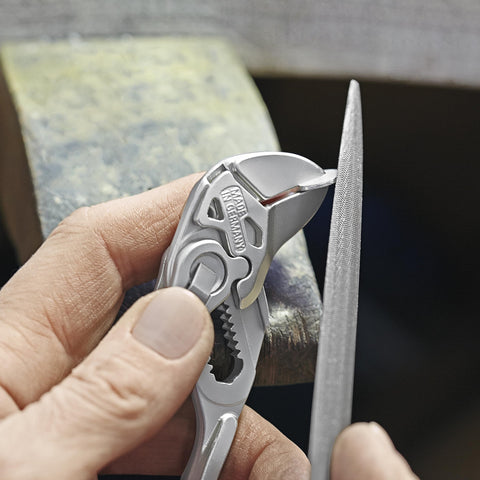 Knipex 8603125 Mini 5" Plier Wrench 3/32" Thin Jaw Width 7/8" Capacity Pliers