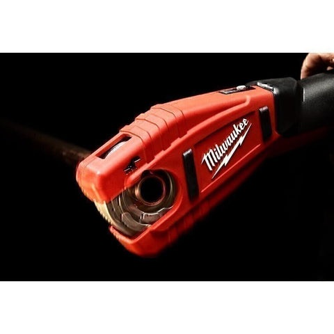 Milwaukee 2471-21 12-Volt Copper Tubing Cutter Kit