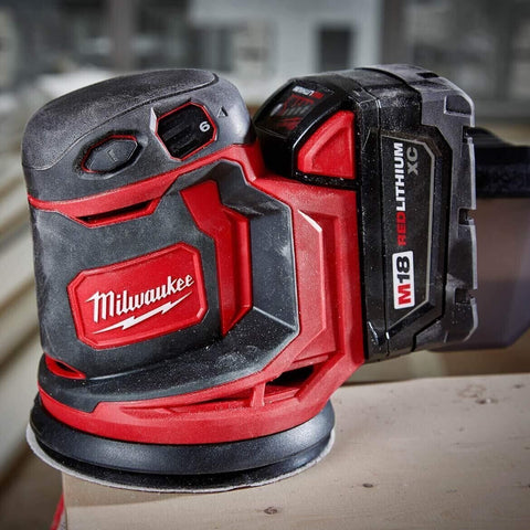 Milwaukee 2648-21 M18 Lithium ion Random Orbit Sander 5.0 Ah Battery Kit