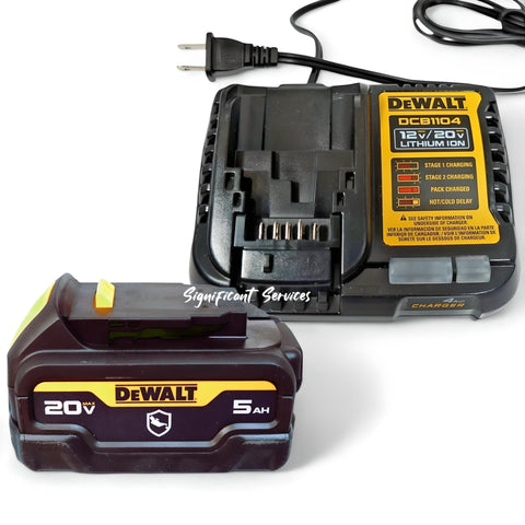 New DeWALT DCB205G 20V Max XR Li-Ion 5.0 Ah Oil Resistant Battery and Charger