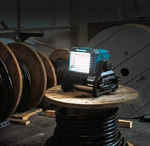 Makita DML811 18V LXT® Lithium-Ion Cordless/Corded Work Light, Bare Tool