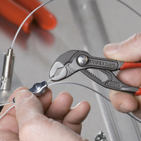 Knipex 87 01 125 Cobra Water Pump Pliers 5" in. Adjustable Non-Slip, Polished