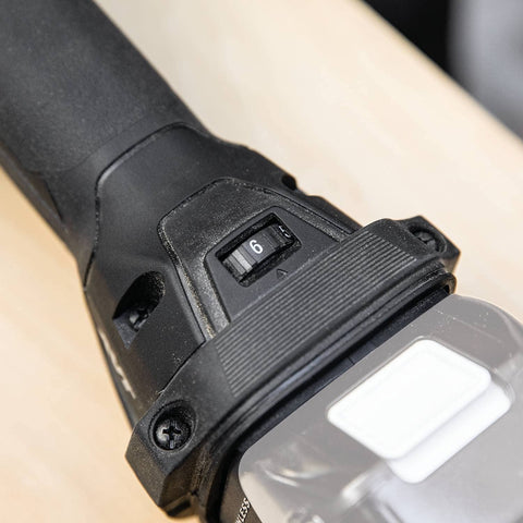 Makita XMT04ZB 18V LXT StarlockMax Li-Ion Cordless Compact Multi-Tool 5.0 Ah Kit