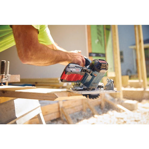BOSCH CCS180-B15 18V 6-1/2 In. Circular Saw Kit with (1) CORE18V 4.0 Ah Compact Battery