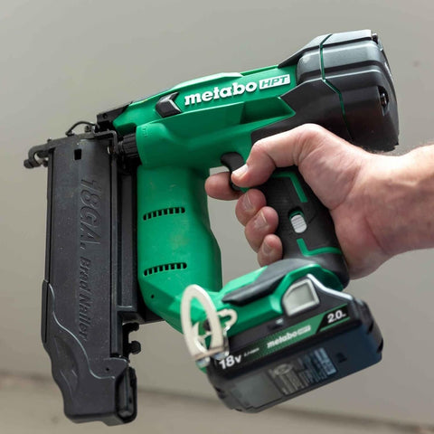 Metabo HPT NT1850DFTM 18V 2Ah Compact 18 Gauge Cordless Brad Nailer Ki