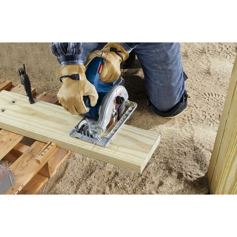 BOSCH CCS180-B15 18V 6-1/2 In. Circular Saw Kit with (1) CORE18V 4.0 Ah Compact Battery