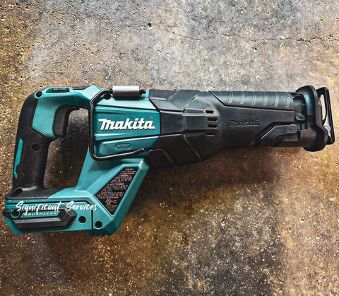 Makita GRJ01Z 40V Max XGT Li-Ion Brushless Cordless Reciprocating Saw Tool Only