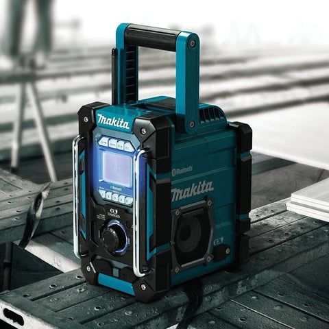 Makita XRM10 18V LXT 12V CXT Cordless Corded Job Site Charger Bluetooth Radio