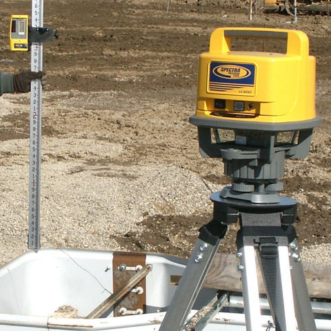 Spectra Precision LL500 Self-Leveling Laser Level w/ HL700 Receiver C70