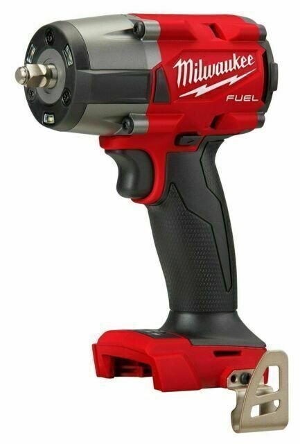 New Milwaukee 2960-20 M18 FUEL 3/8" Cordless Mid Torque Impact Wrench 5.0 Ah Kit