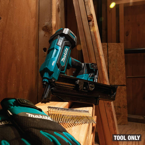 Makita XNB03Z 18V LXT Li-Ion Cordless 21º Full Round Head 3-1/2" Framing Nailer