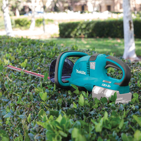Makita XHU04Z 18V X2 (36V) LXT Lithium-Ion Cordless 25-1/2" Hedge Trimmer, Tool Only