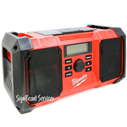 Milwaukee 2890-20 M18 High Performance AM/FM Jobsite Radio USB Dual Speaker Port