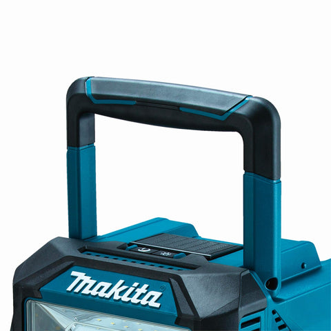 Makita ML005G 40V MAX XGT Lithium-Ion Cordless Work Light (Tool Only)