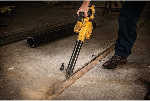 DEWALT 20V MAX* Blower for Jobsite Kit, Compact (DCE100M1)