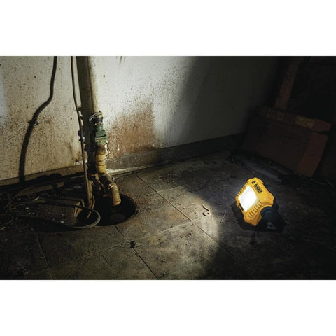 DEWALT DCL077B 12V/20V MAX LED Li-Ion Cordless Compact Task Jobsite Light