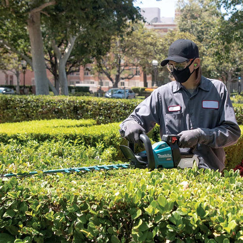 Makita N5008AC2 40V Max XGT 24 in Brushless Cordless Hedge Trimmer Bare Tool