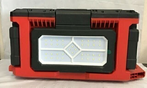 Milwaukee 2357-20 M18 REDLITHIUM PACKOUT Light Integrated Battery Charger